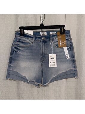 kensie 6/28 Vintage Luxe High Rise Raw Hem Distressed Blue Med Wash Shorts
